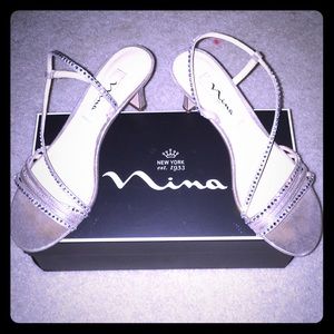 Sequined strap shoes